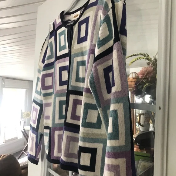 Talbots Geometric Patterned Cardigan Small - Picture 4 of 6